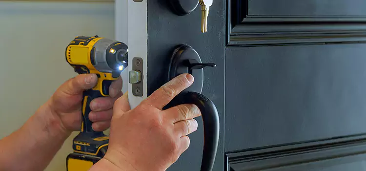 Mobile Automotive Locksmith Kendall West